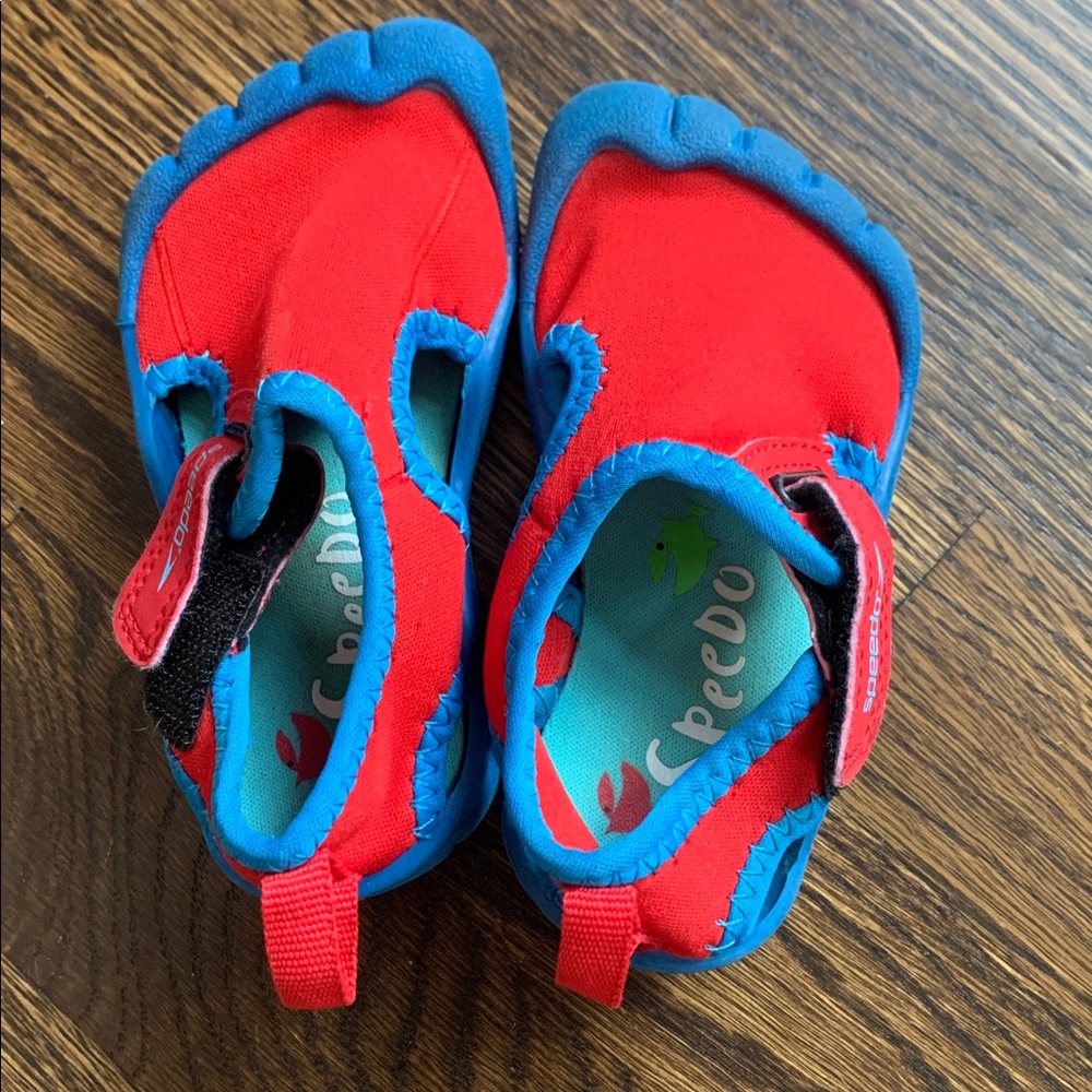 Speedo Toddler Hybrid Closed Toe Water Shoes - Small